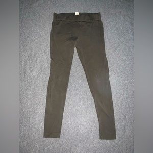 Olive colored M leggings